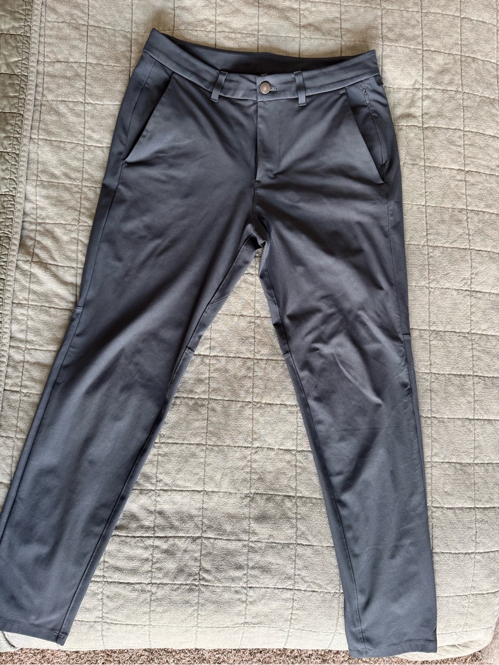 Men's Lululemon ABC Pants in Charcoal Gray